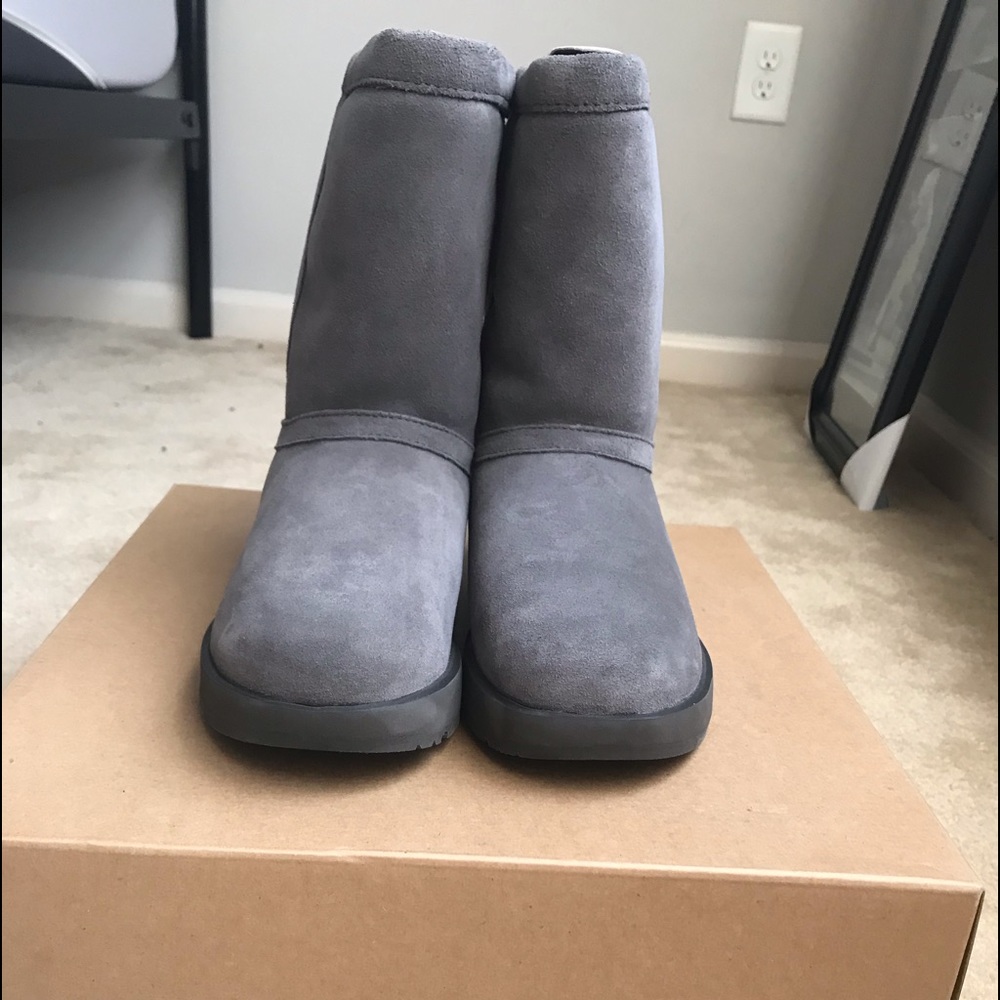 Waterproof ugg boots